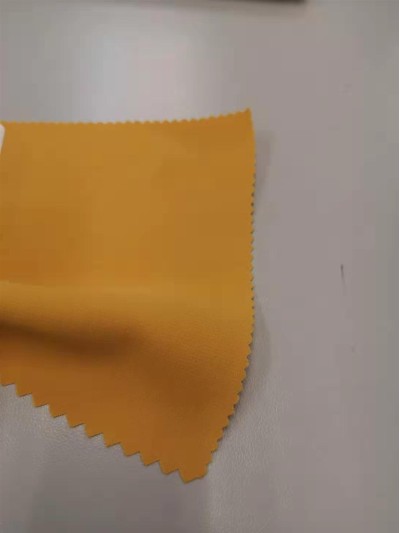 HK-HGCG  FA1866 25％POLYESTER / 75％RAYON  3X1'Z TWILL WOVEN 60'/61' 180GM2 側面照